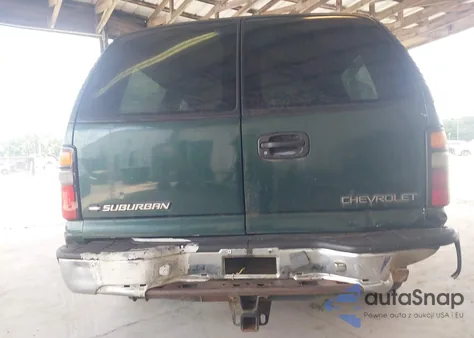 2001 Chevrolet Suburban 1500 Ls z USA, uszkodzony, nr VIN 3GNEC16T71G217733